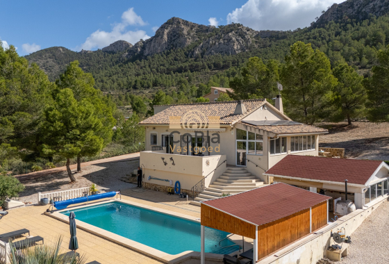 Herverkoop - Detached Villa - La Zarza