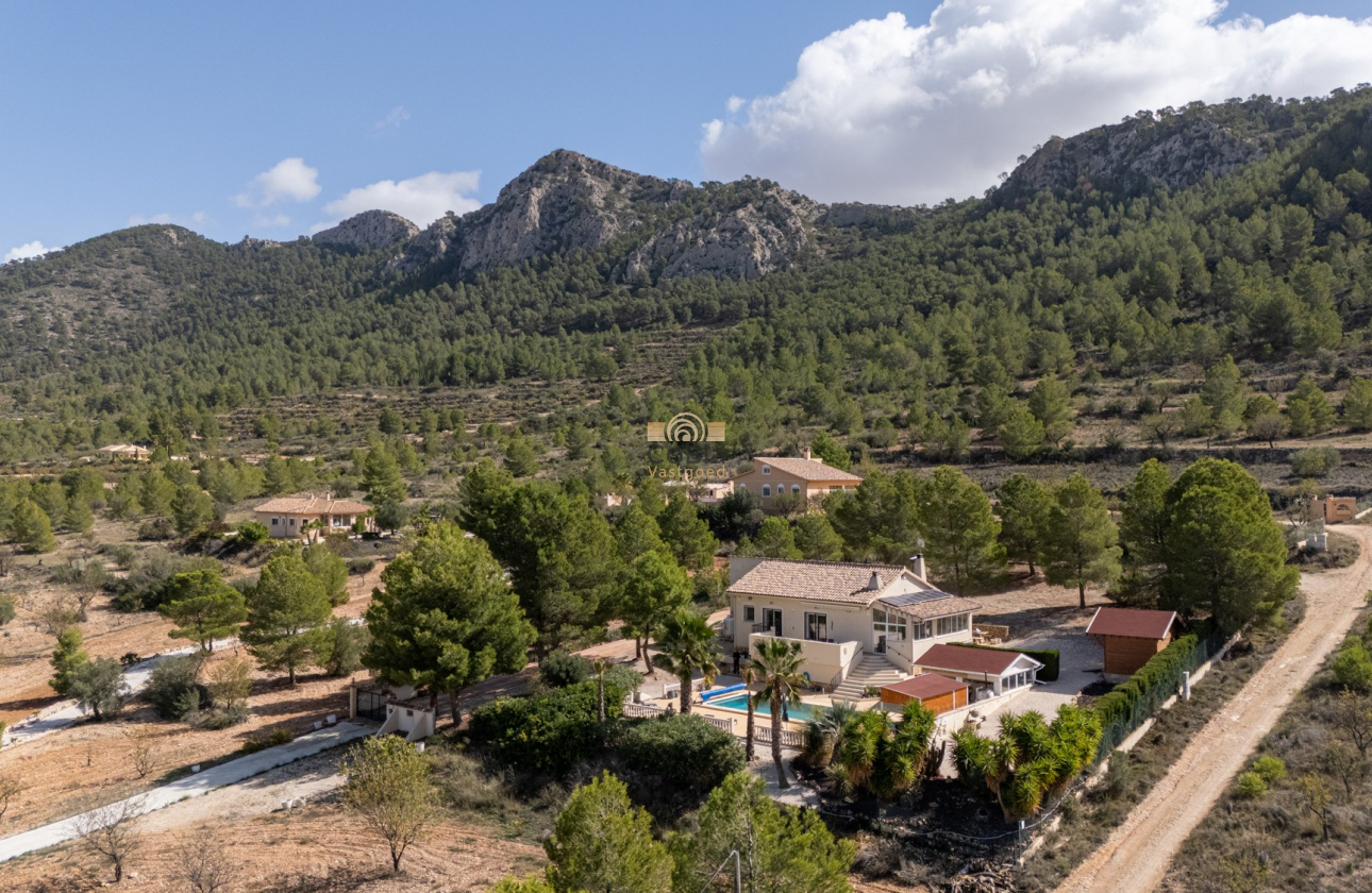 Herverkoop - Detached Villa - La Zarza