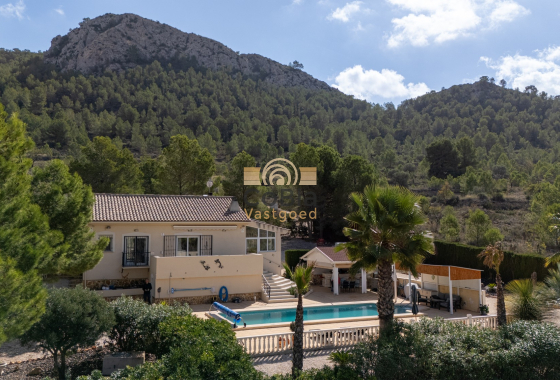 Herverkoop - Detached Villa - La Zarza