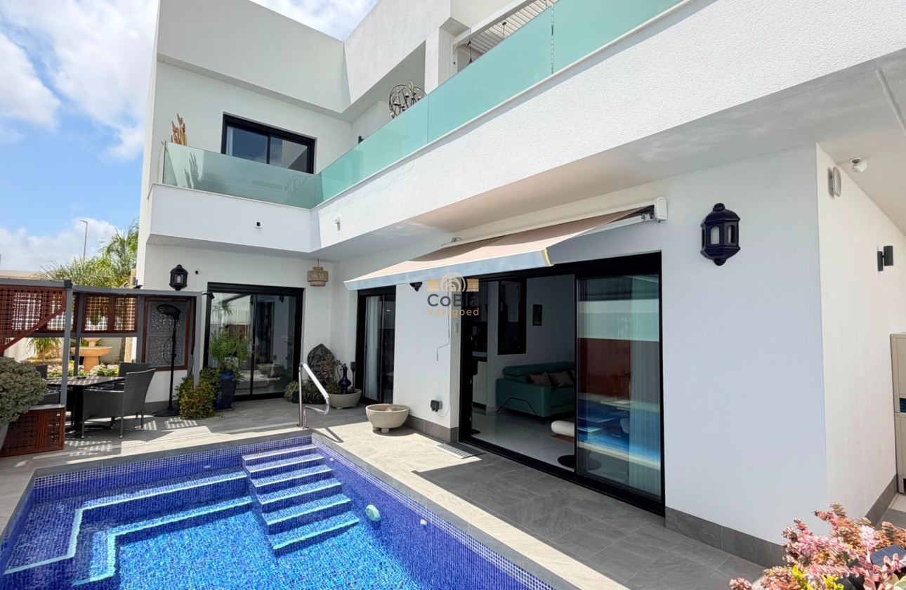 Revente - 4. House - Detached Villa - Los Montesinos - La Herrada