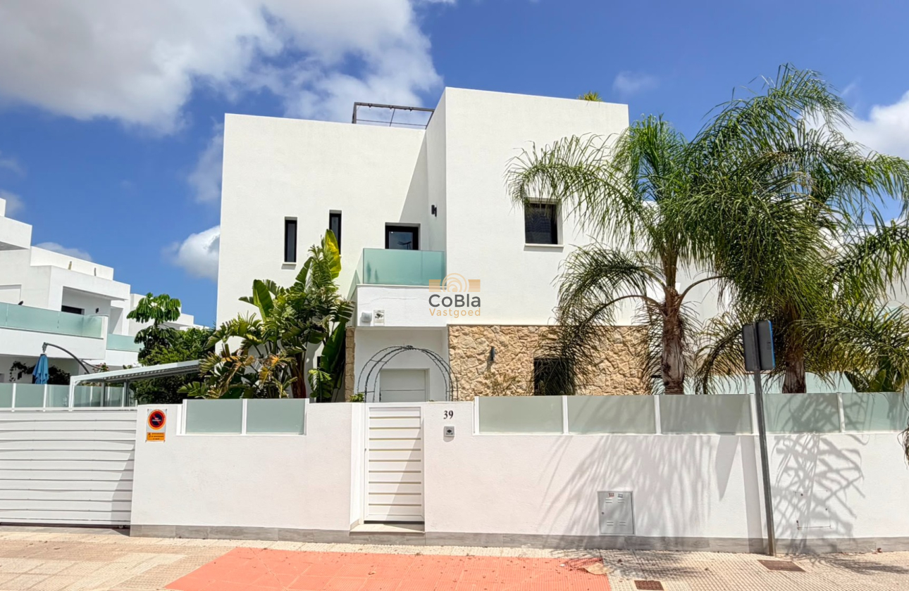 Revente - 4. House - Detached Villa - Los Montesinos - La Herrada
