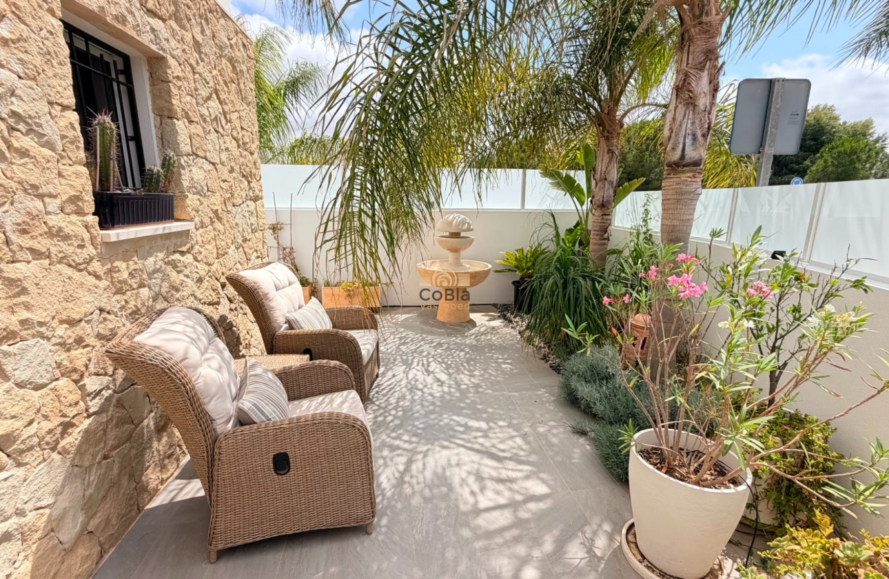 Revente - 4. House - Detached Villa - Los Montesinos - La Herrada