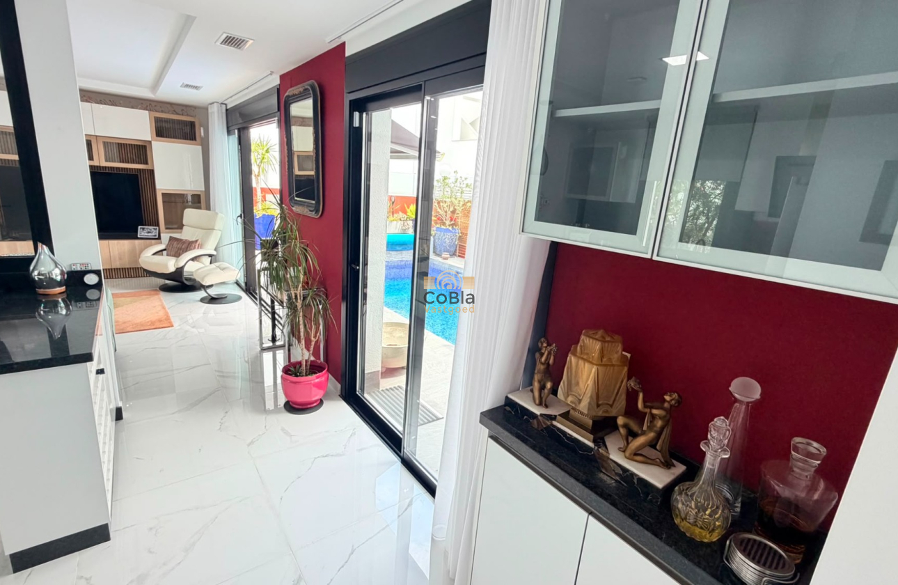 Revente - 4. House - Detached Villa - Los Montesinos - La Herrada