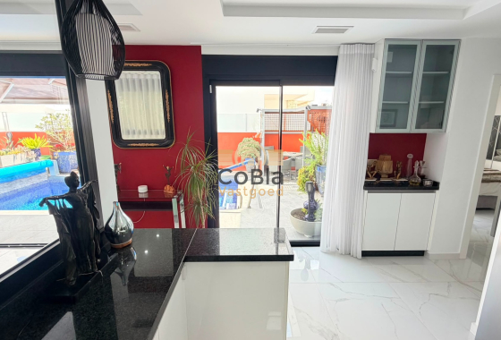 Revente - 4. House - Detached Villa - Los Montesinos - La Herrada