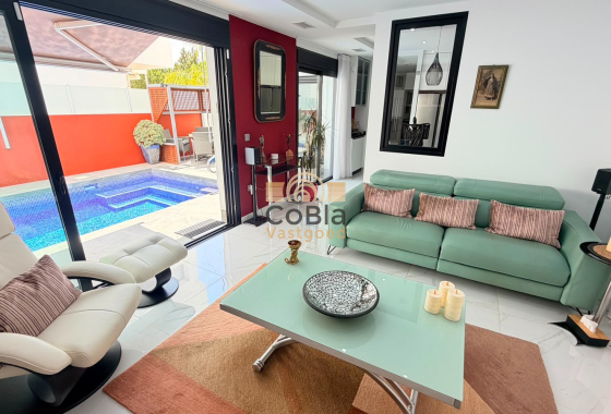 Revente - 4. House - Detached Villa - Los Montesinos - La Herrada