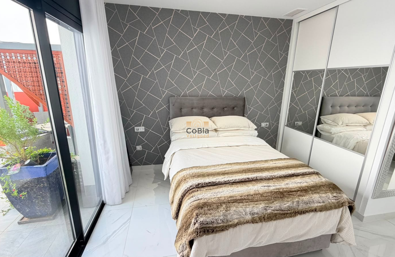 Revente - 4. House - Detached Villa - Los Montesinos - La Herrada