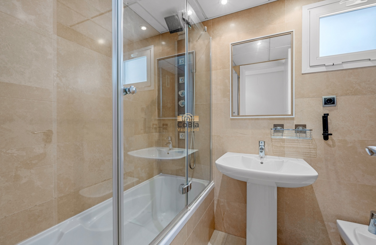 Herverkoop - Apartments - Los Alcazares - Serena Golf