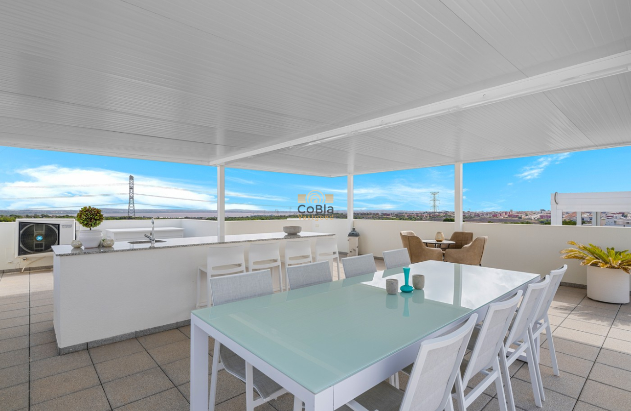 Herverkoop - Villa - Orihuela Costa - Villamartín