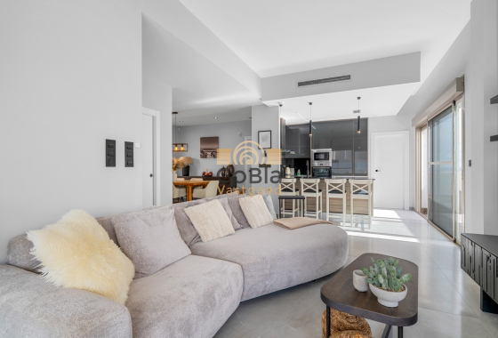 Herverkoop - Villa - Orihuela Costa - Villamartín