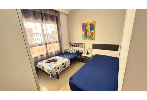 Herverkoop - Apartments - Mil Palmeras