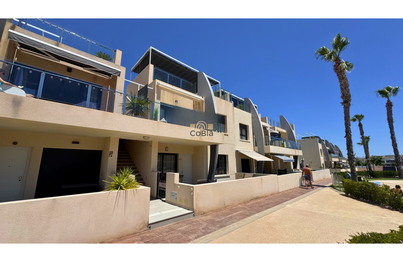 Herverkoop - Apartments - Mil Palmeras
