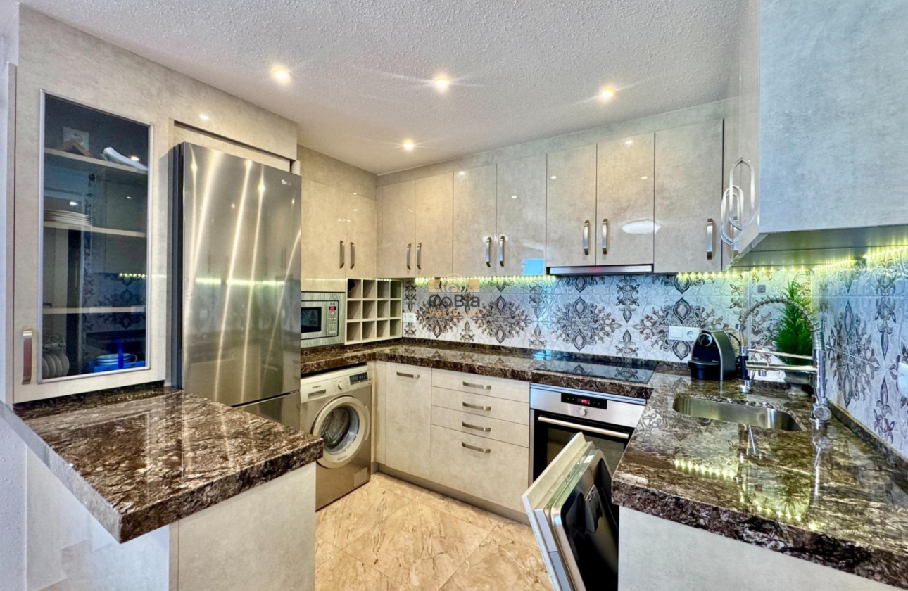 Herverkoop - Apartments - Torrevieja - La Mata