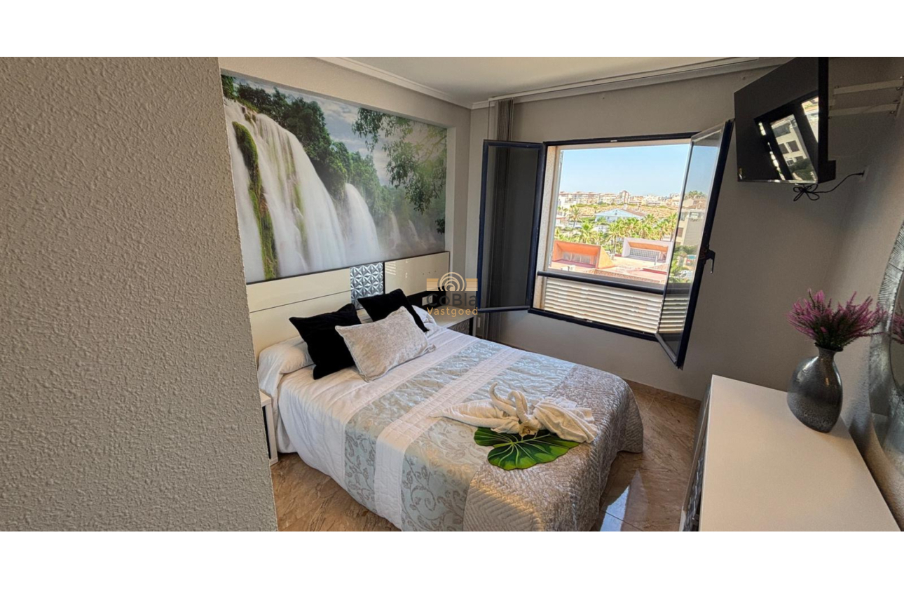 Herverkoop - Apartments - Torrevieja - La Mata
