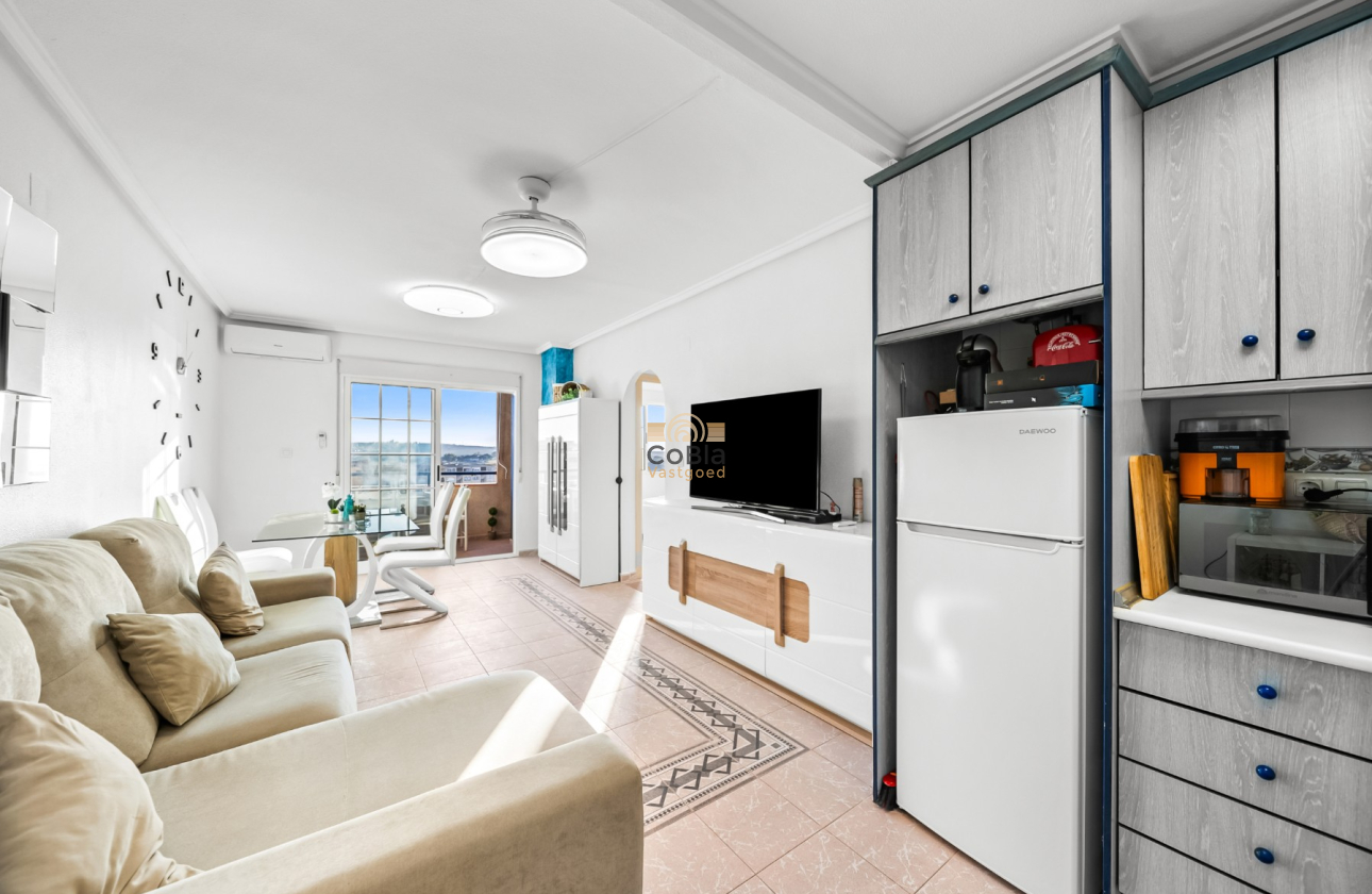 Herverkoop - Apartments - Torrevieja - La Mata