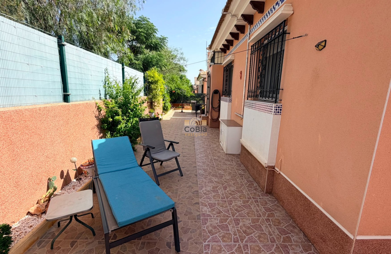 Herverkoop - Detached Villa - Los Montesinos - La Herrada