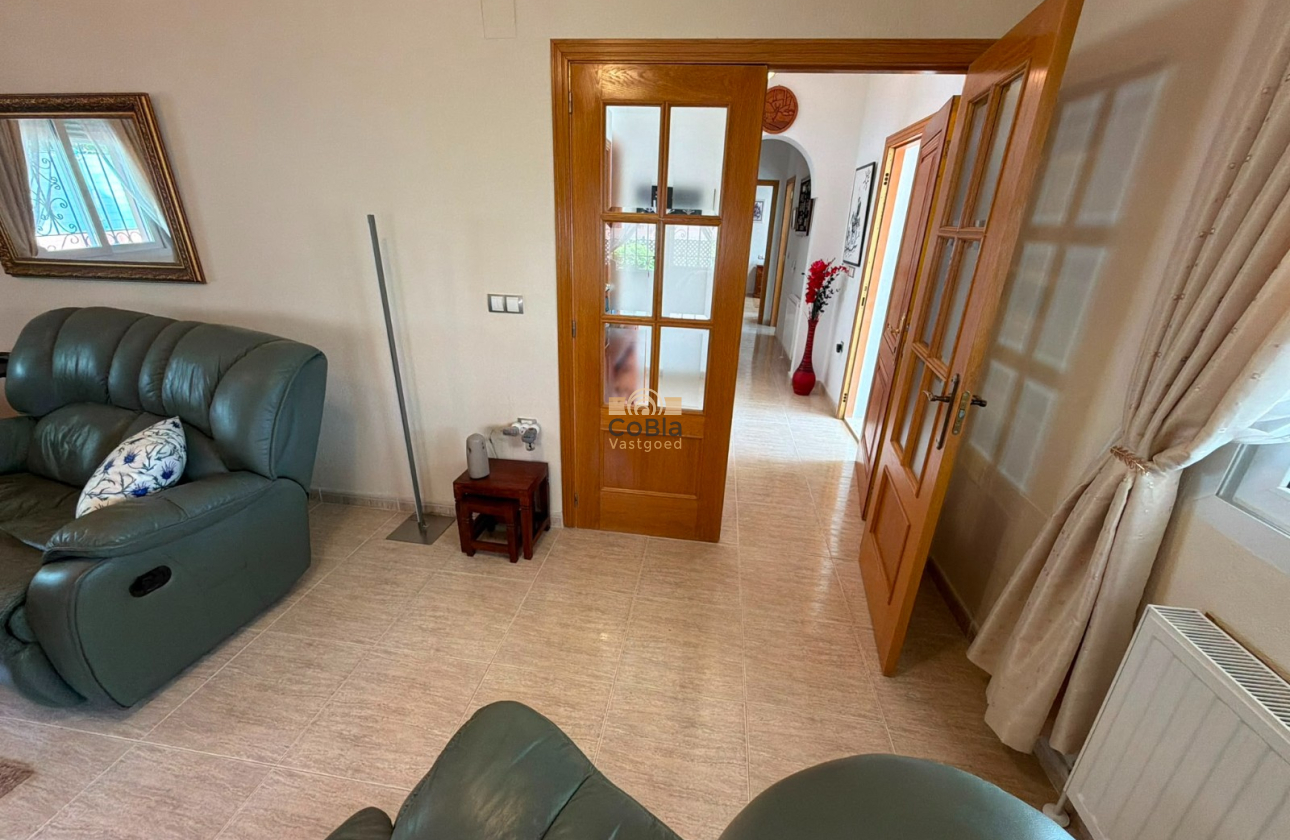 Herverkoop - Detached Villa - Los Montesinos - La Herrada