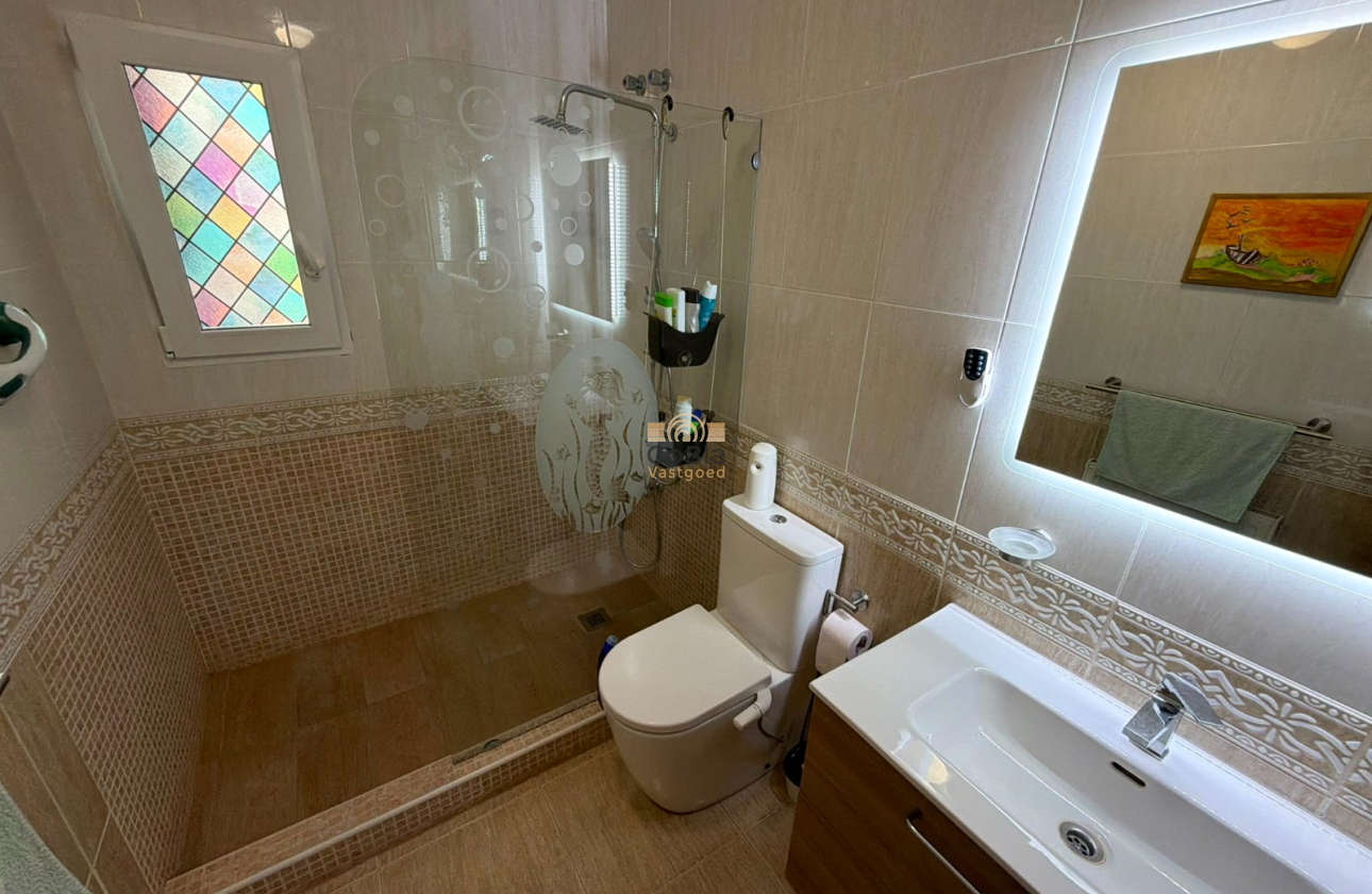 Herverkoop - Detached Villa - Los Montesinos - La Herrada