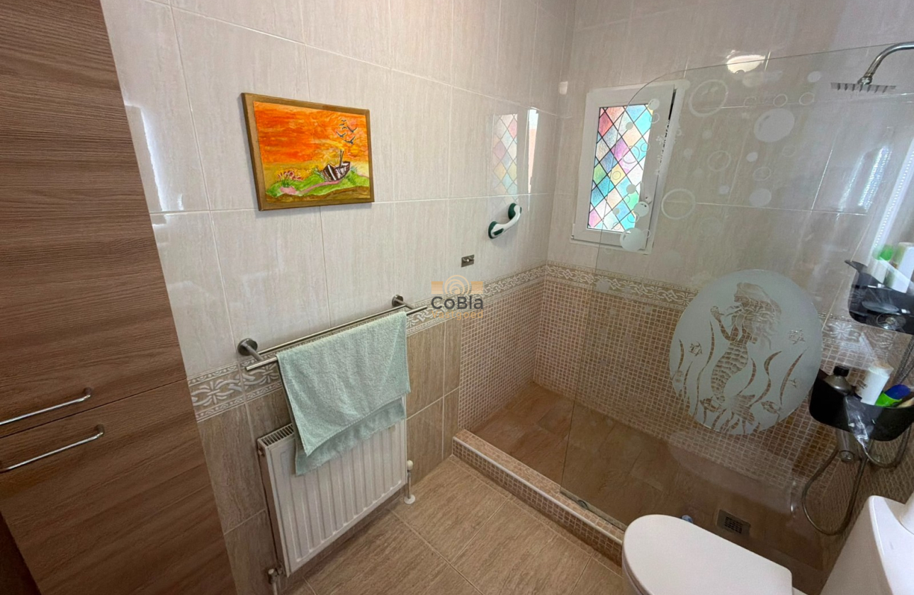 Herverkoop - Detached Villa - Los Montesinos - La Herrada