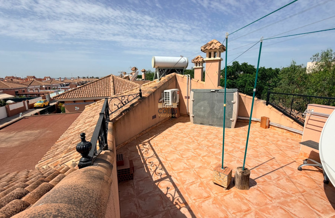 Herverkoop - Detached Villa - Los Montesinos - La Herrada