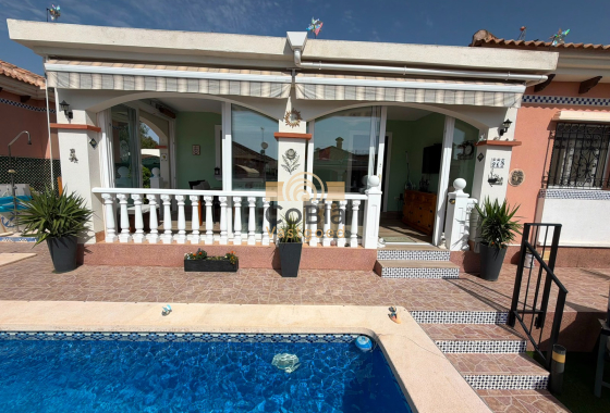 Herverkoop - Detached Villa - Los Montesinos - La Herrada