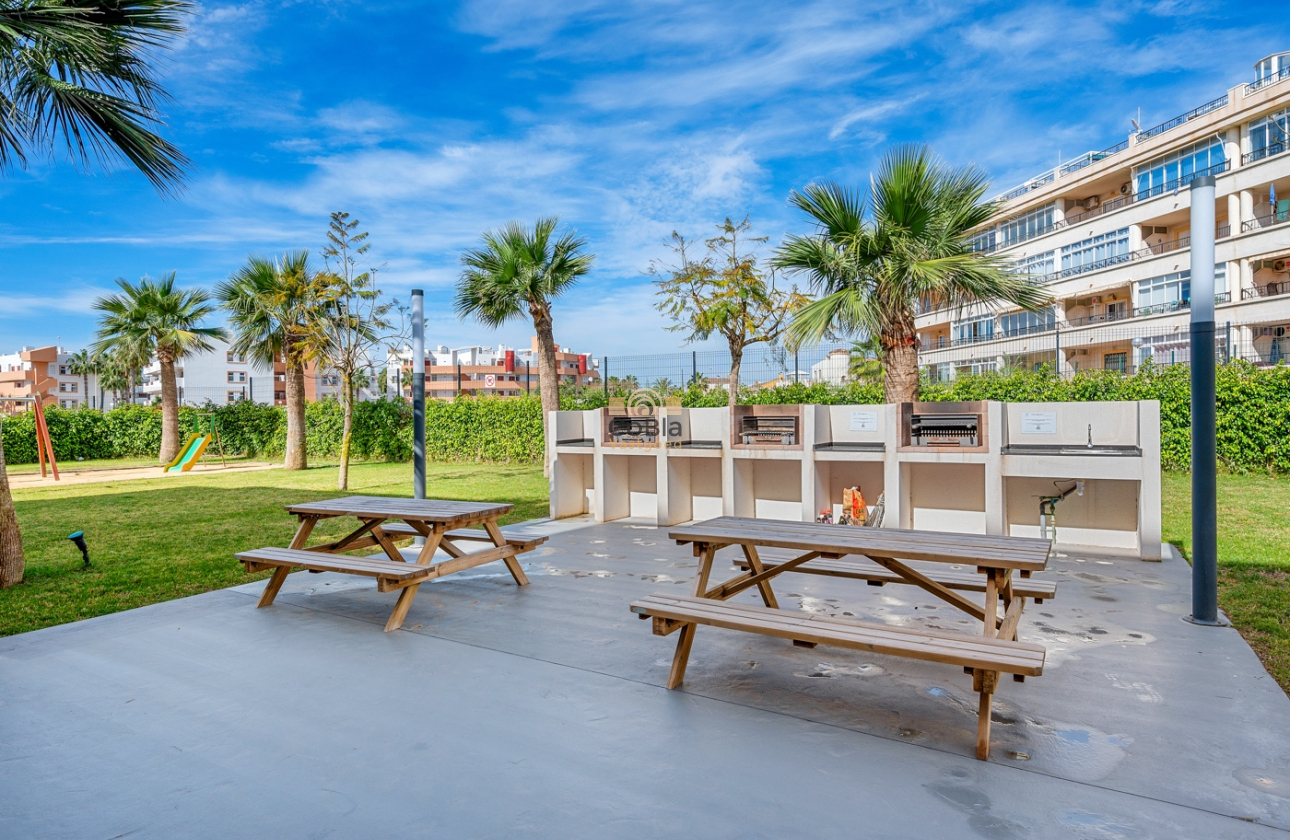 Herverkoop - Apartments - Orihuela Costa - Playa Flamenca