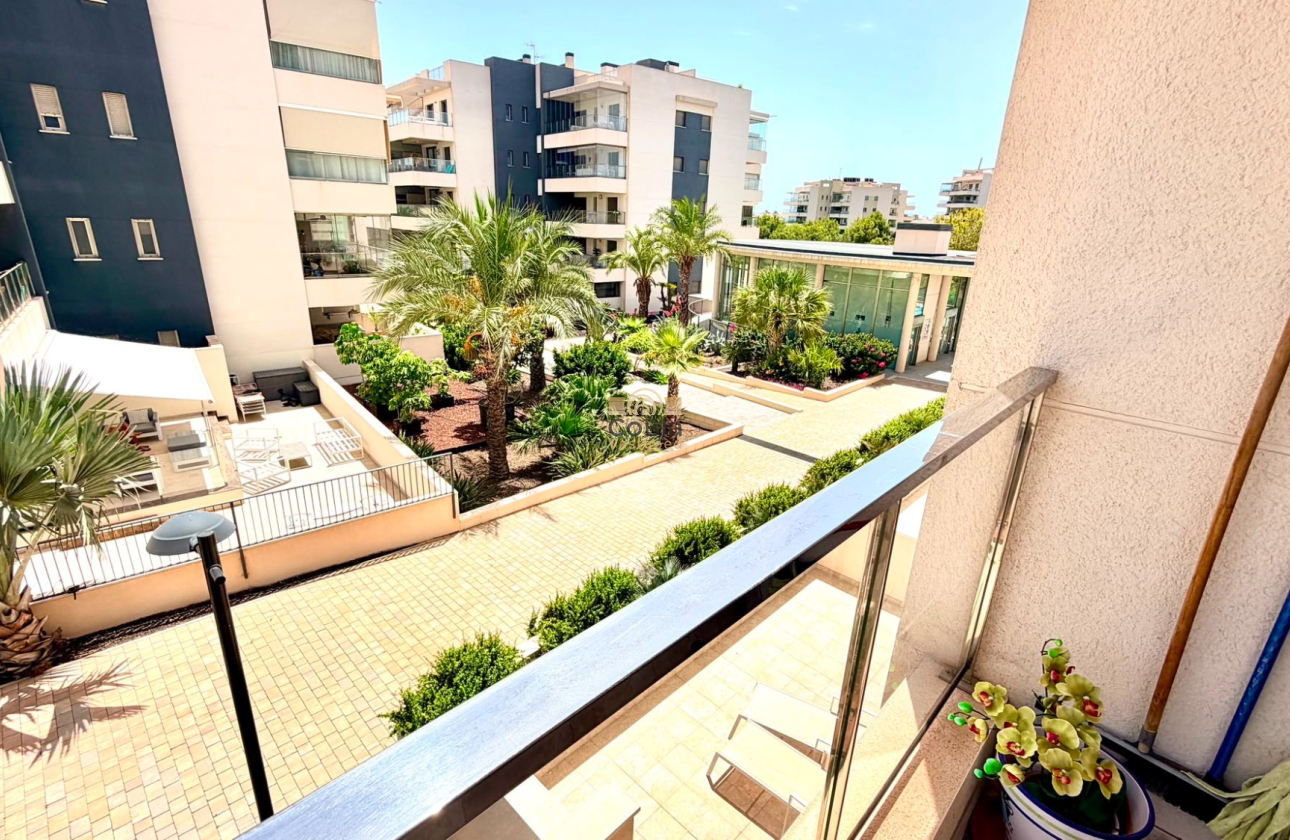 Herverkoop - Appartement - Orihuela Costa - La Zenia