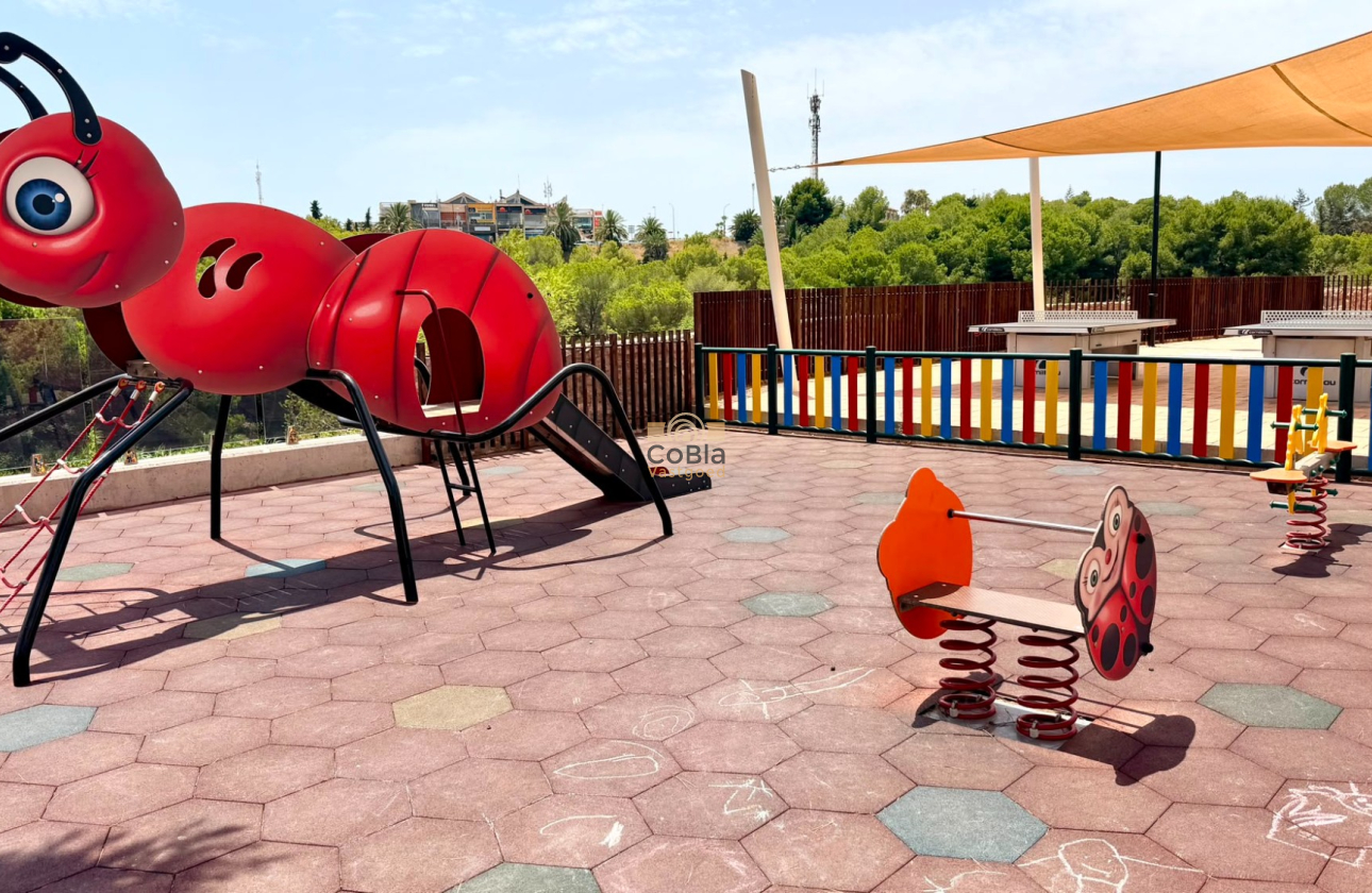Herverkoop - Appartement - Orihuela Costa - La Zenia