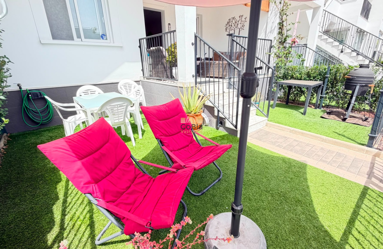 Resale - Apartment - Torrevieja - Aguas Nuevas