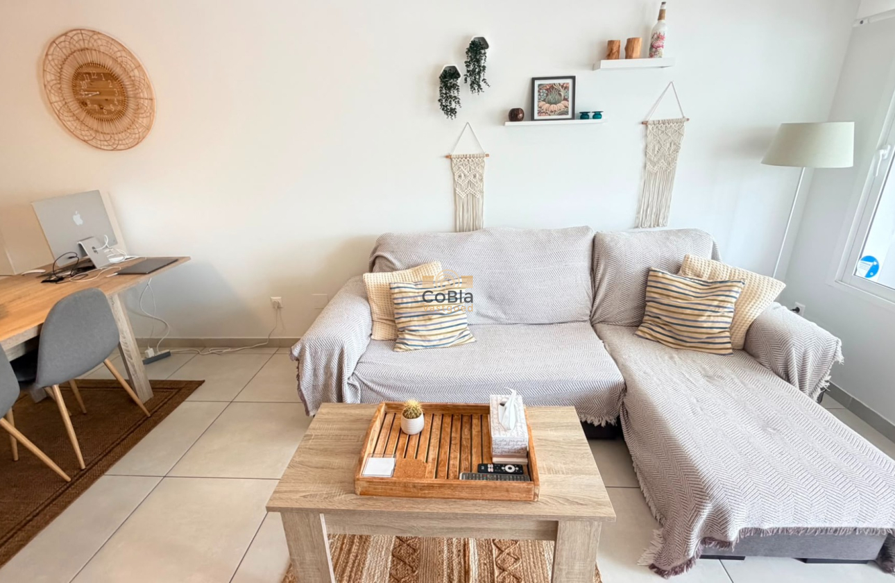 Resale - Apartment - Torrevieja - Aguas Nuevas
