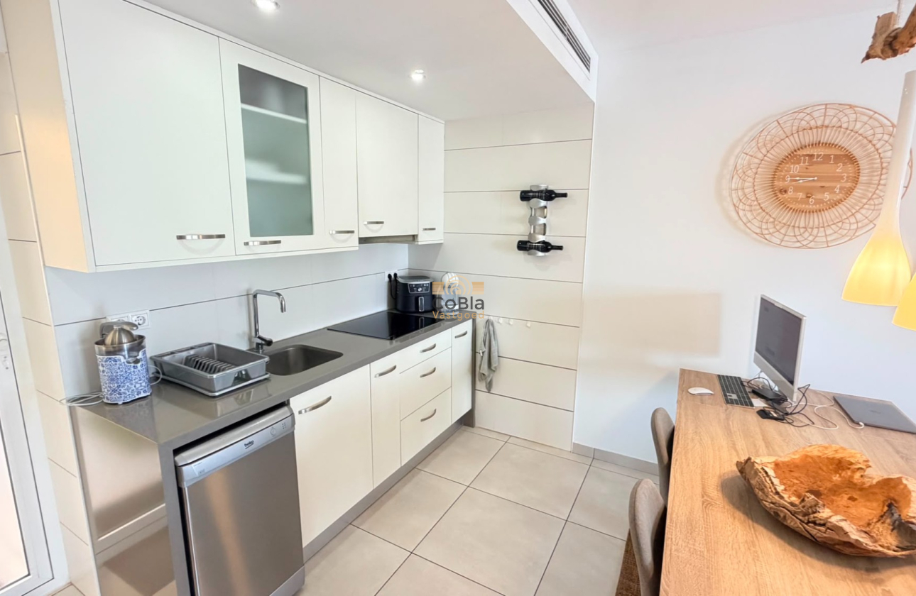 Resale - Apartment - Torrevieja - Aguas Nuevas