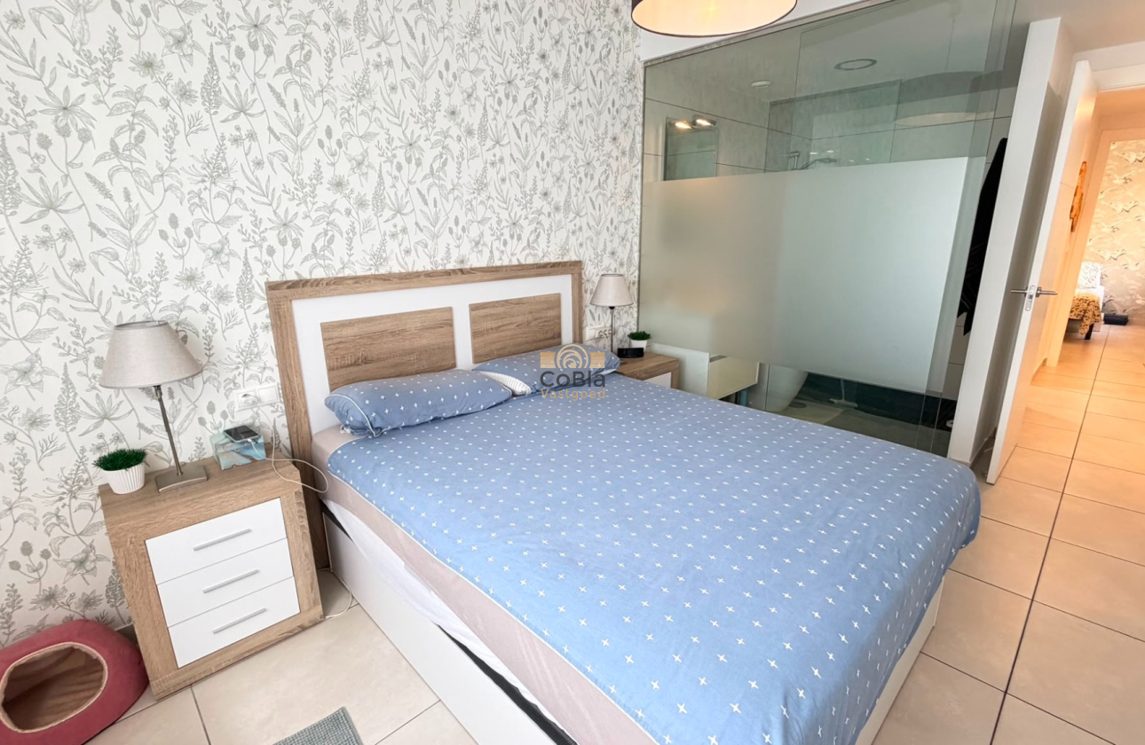Resale - Apartment - Torrevieja - Aguas Nuevas