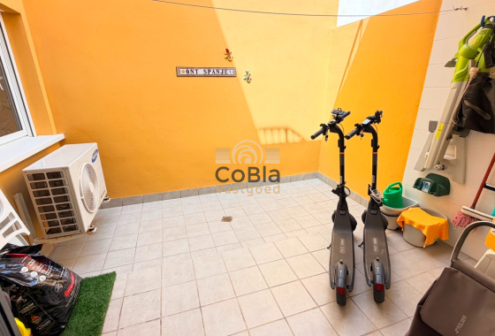 Resale - Apartment - Torrevieja - Aguas Nuevas