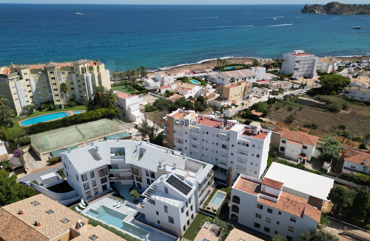Neue Gebäude - Apartment - Jávea - Cala Blanca