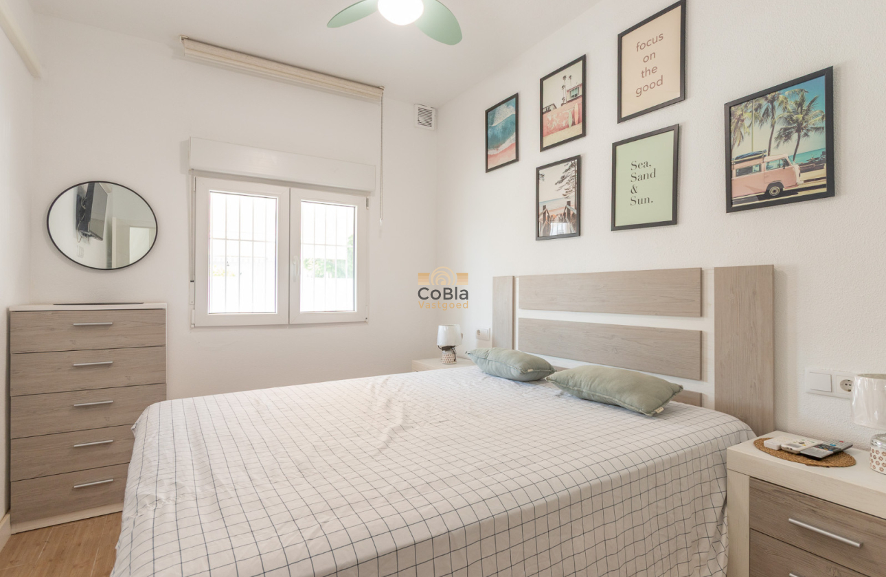 Resale - Bungalow - Torrevieja - Lago Jardin