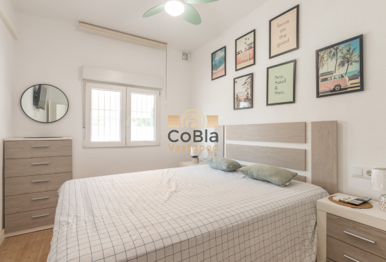 Resale - Bungalow - Torrevieja - Lago Jardin