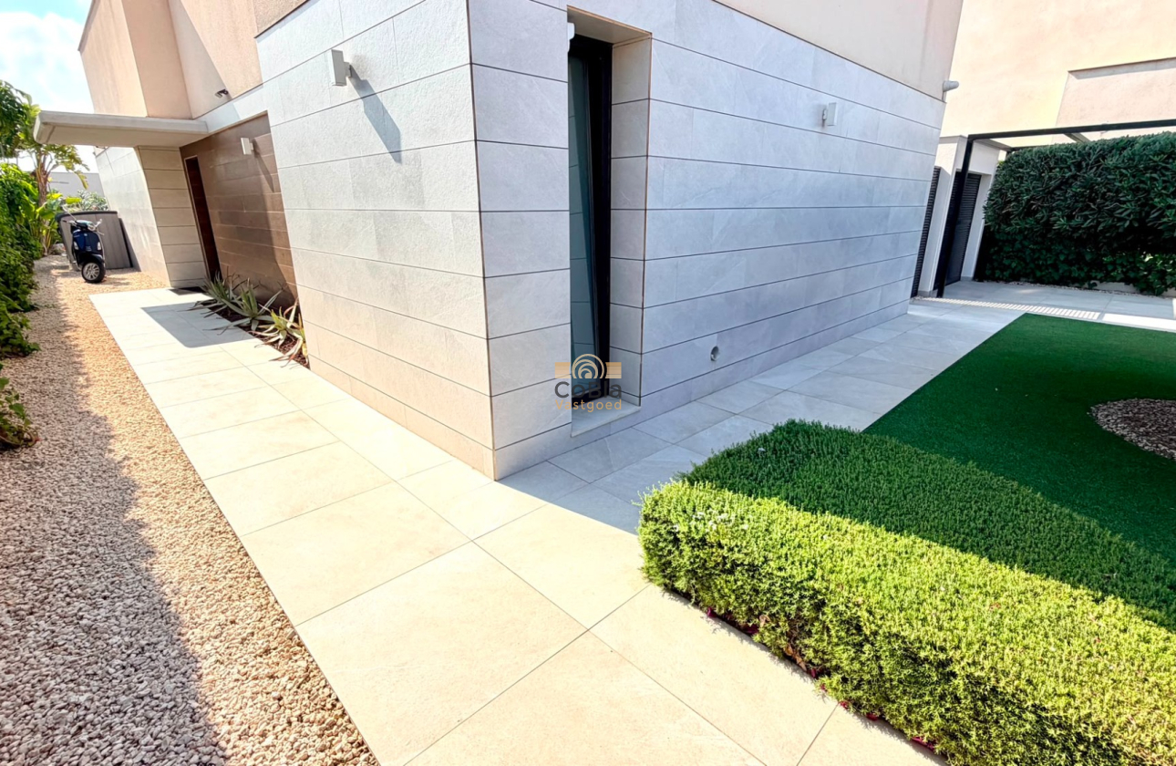 Revente - Detached Villa - Los Montesinos - Los Montesinos - Urb. La Herrada
