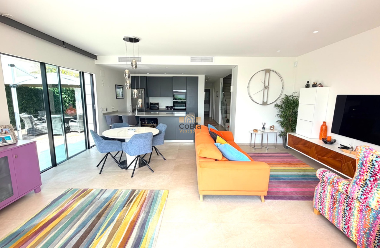 Revente - Detached Villa - Los Montesinos - Los Montesinos - Urb. La Herrada