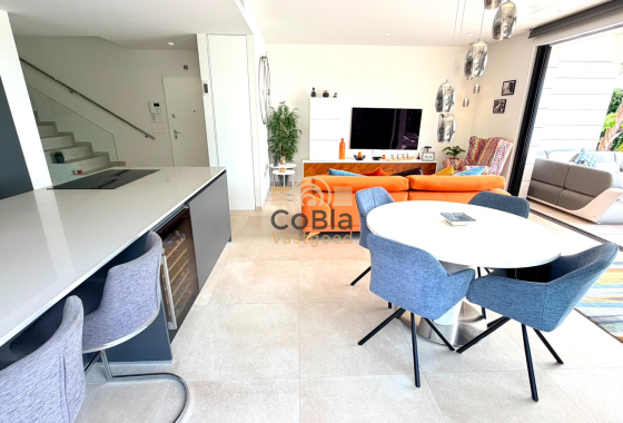 Revente - Detached Villa - Los Montesinos - Los Montesinos - Urb. La Herrada