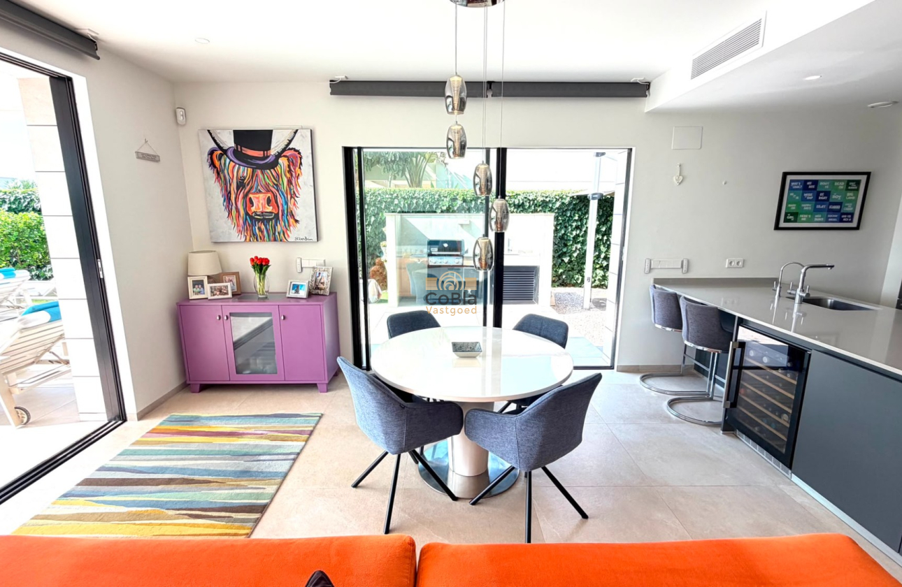 Revente - Detached Villa - Los Montesinos - Los Montesinos - Urb. La Herrada