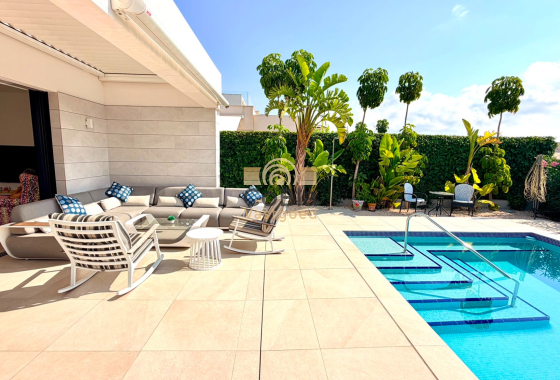 Revente - Detached Villa - Los Montesinos - Los Montesinos - Urb. La Herrada
