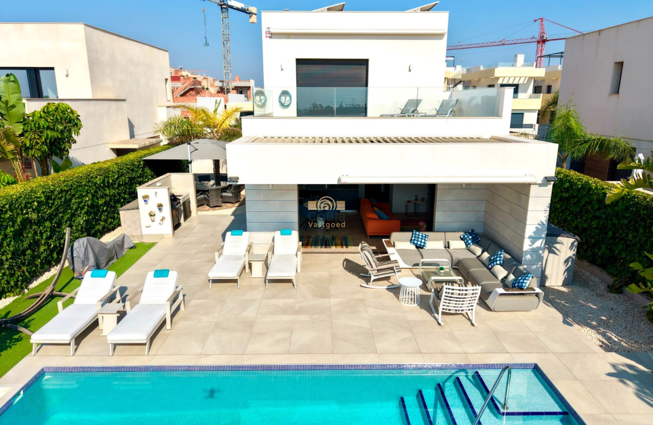 Revente - Detached Villa - Los Montesinos - Los Montesinos - Urb. La Herrada