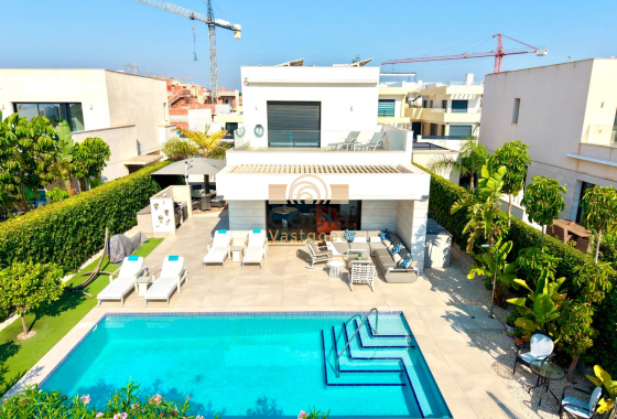 Revente - Detached Villa - Los Montesinos - Los Montesinos - Urb. La Herrada