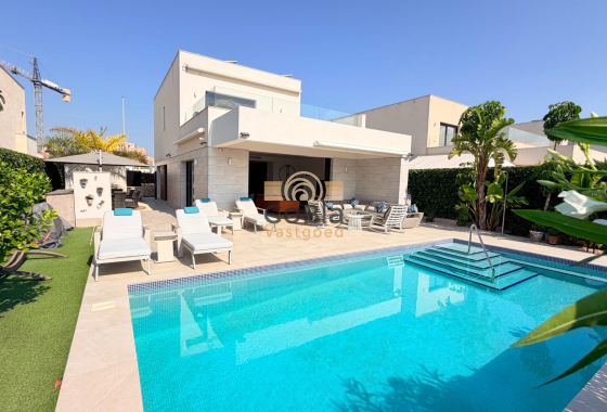 Revente - Detached Villa - Los Montesinos - Los Montesinos - Urb. La Herrada