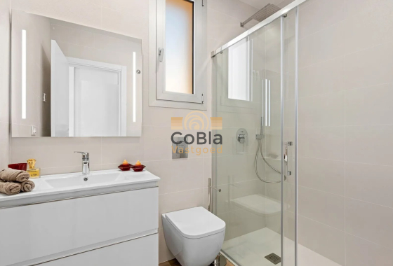 Resale - Apartment - Orihuela Costa