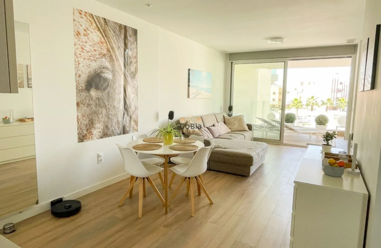 Resale - Apartment - Orihuela Costa