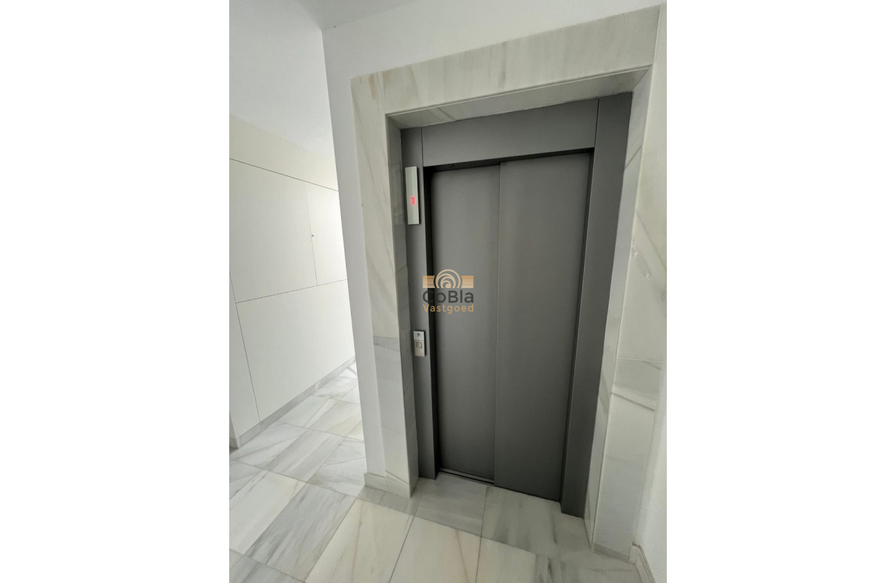 Resale - Apartment - Orihuela Costa