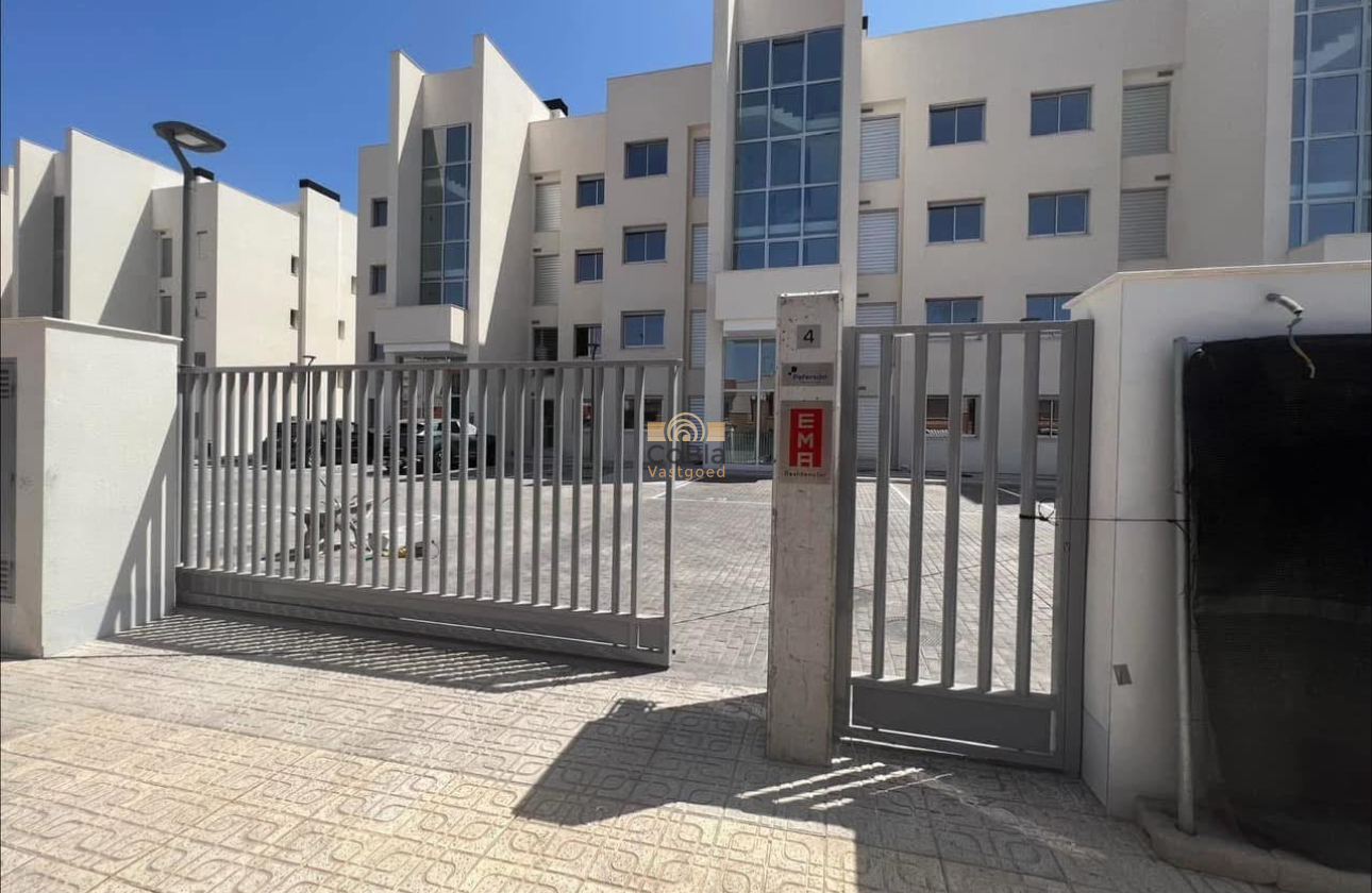 Resale - Apartment - Orihuela Costa