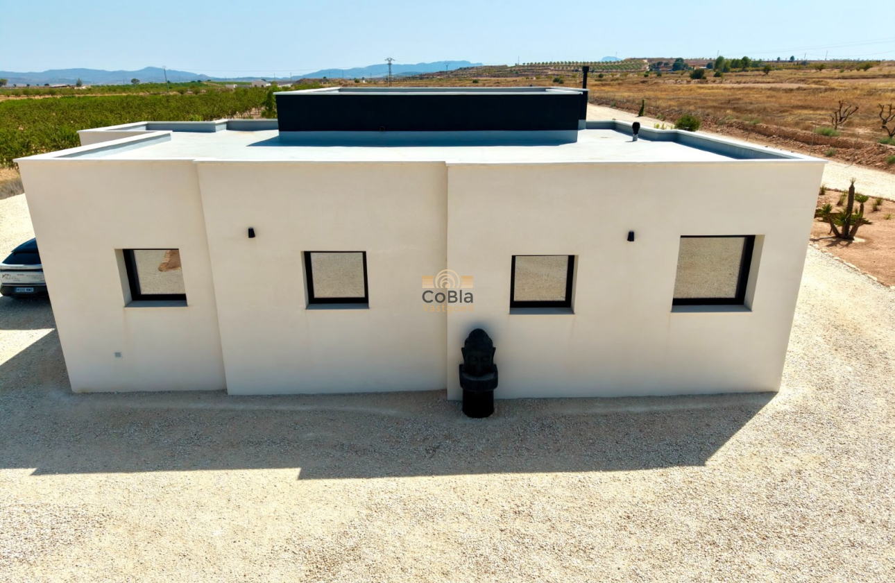 Herverkoop - Detached Villa - Pinoso