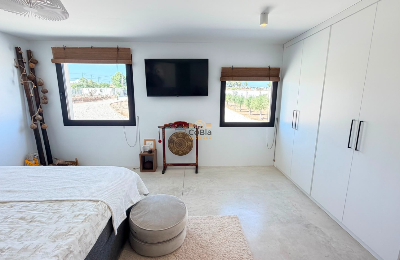 Herverkoop - Detached Villa - Pinoso