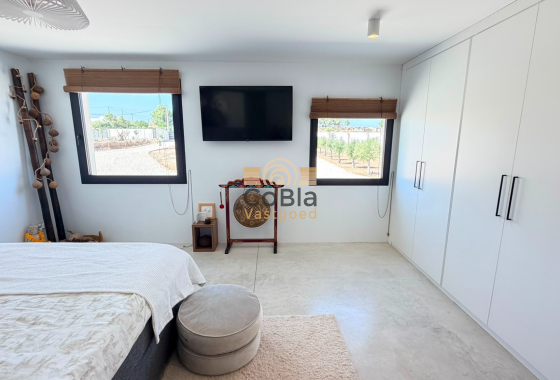 Herverkoop - Detached Villa - Pinoso